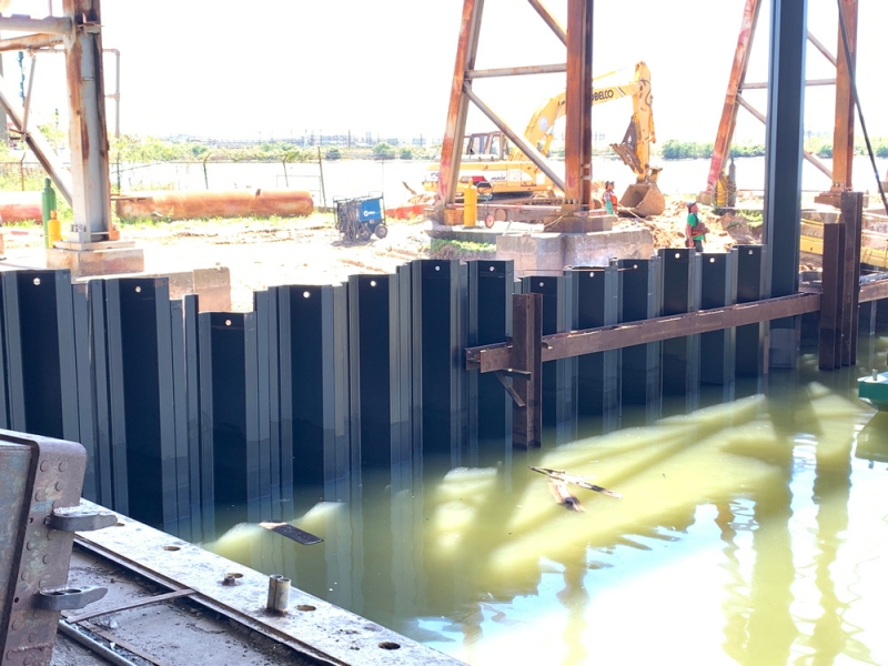 Marine Bulkhead piling services 